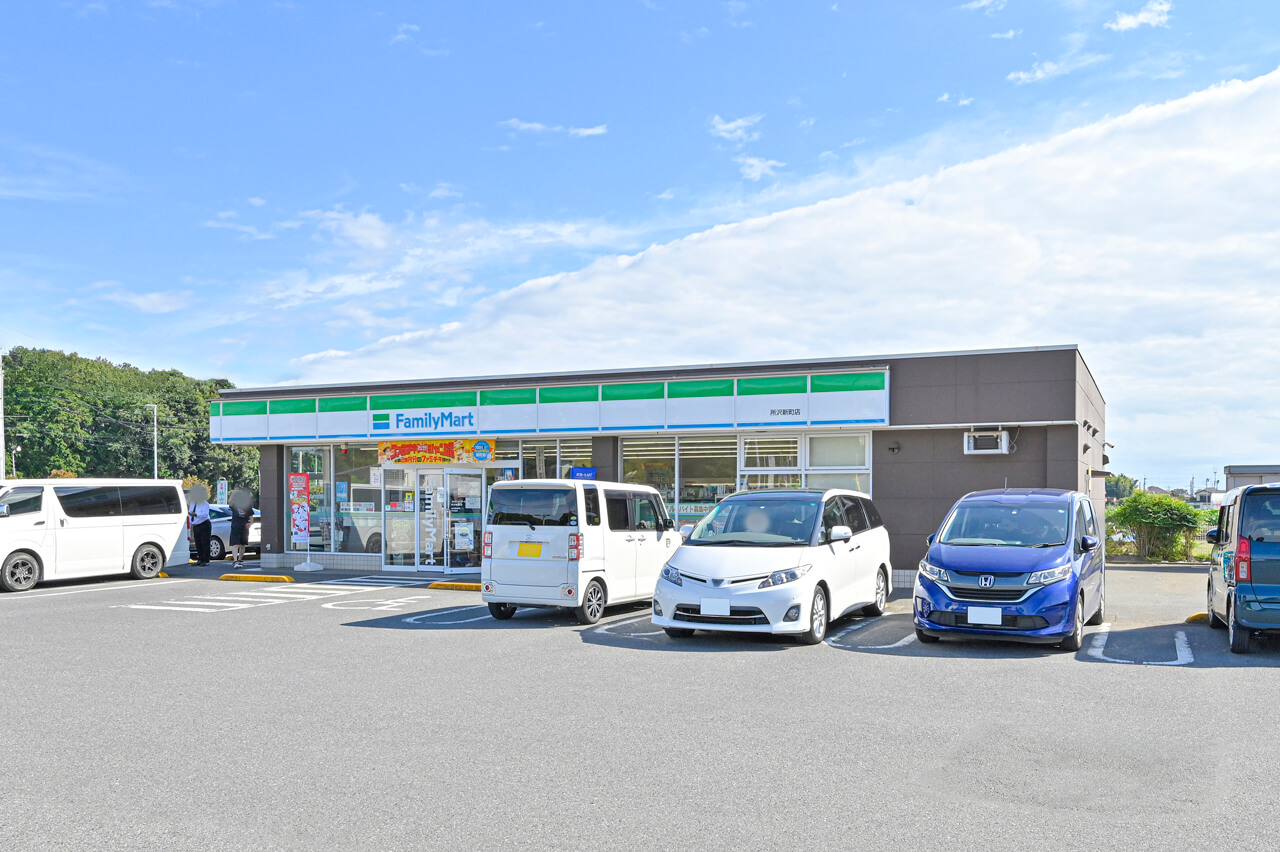 ファミリーマート所沢新町店